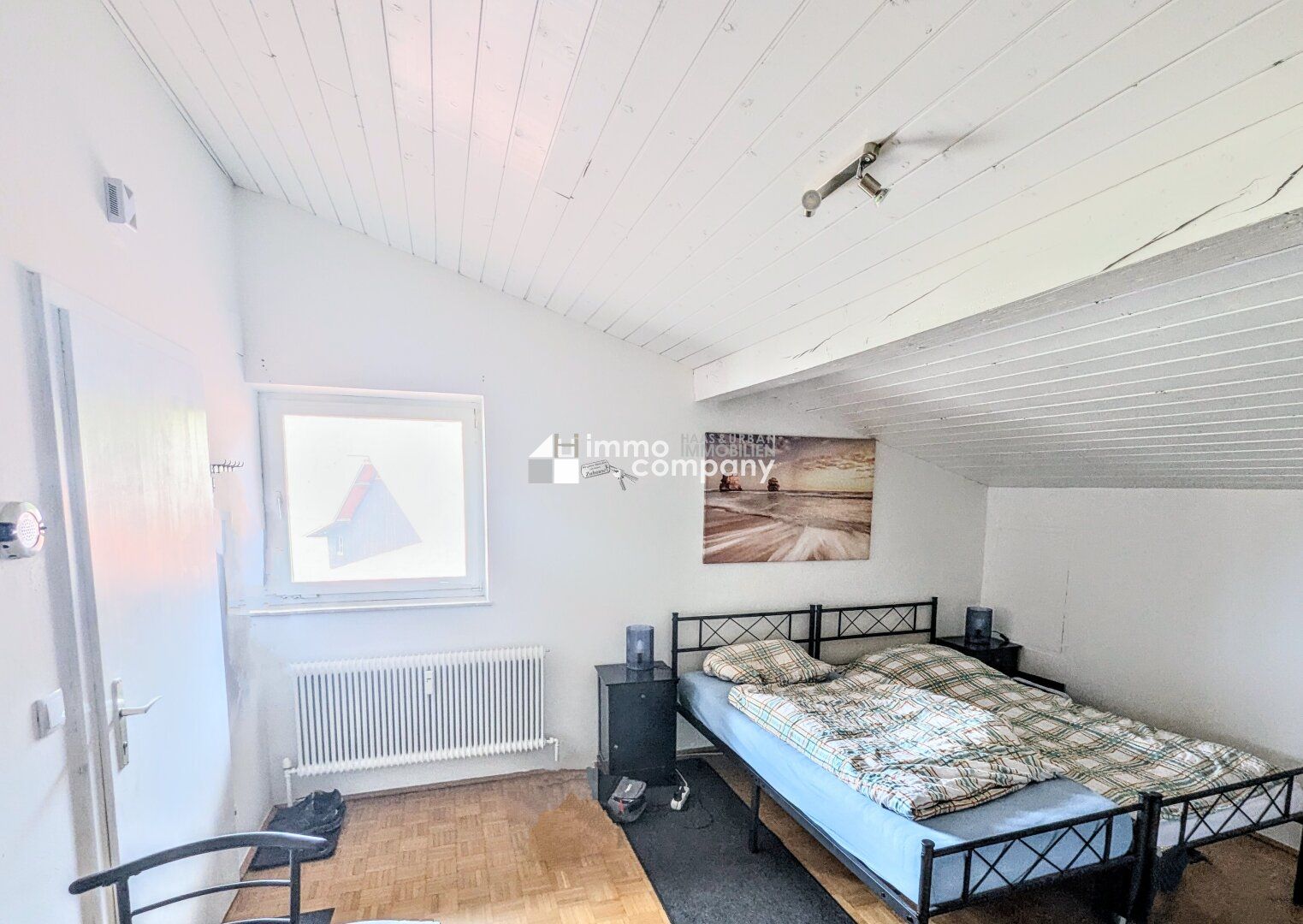 Charmante Dachgeschosswohnung in Großgmain: Ihr neues Zuhause für 123.000 €!