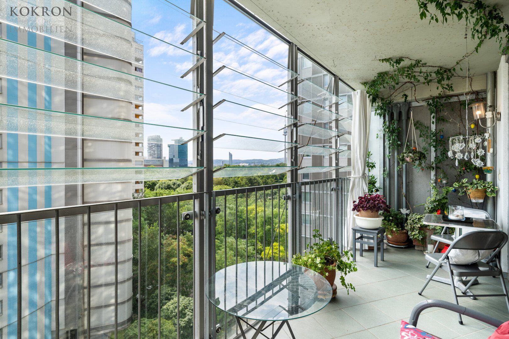 Dein Rückzugsort mit Stil - 2-Zimmer bei der Alten Donau, Sonne tanken auf der Loggia & Citylife in Reichweite!
