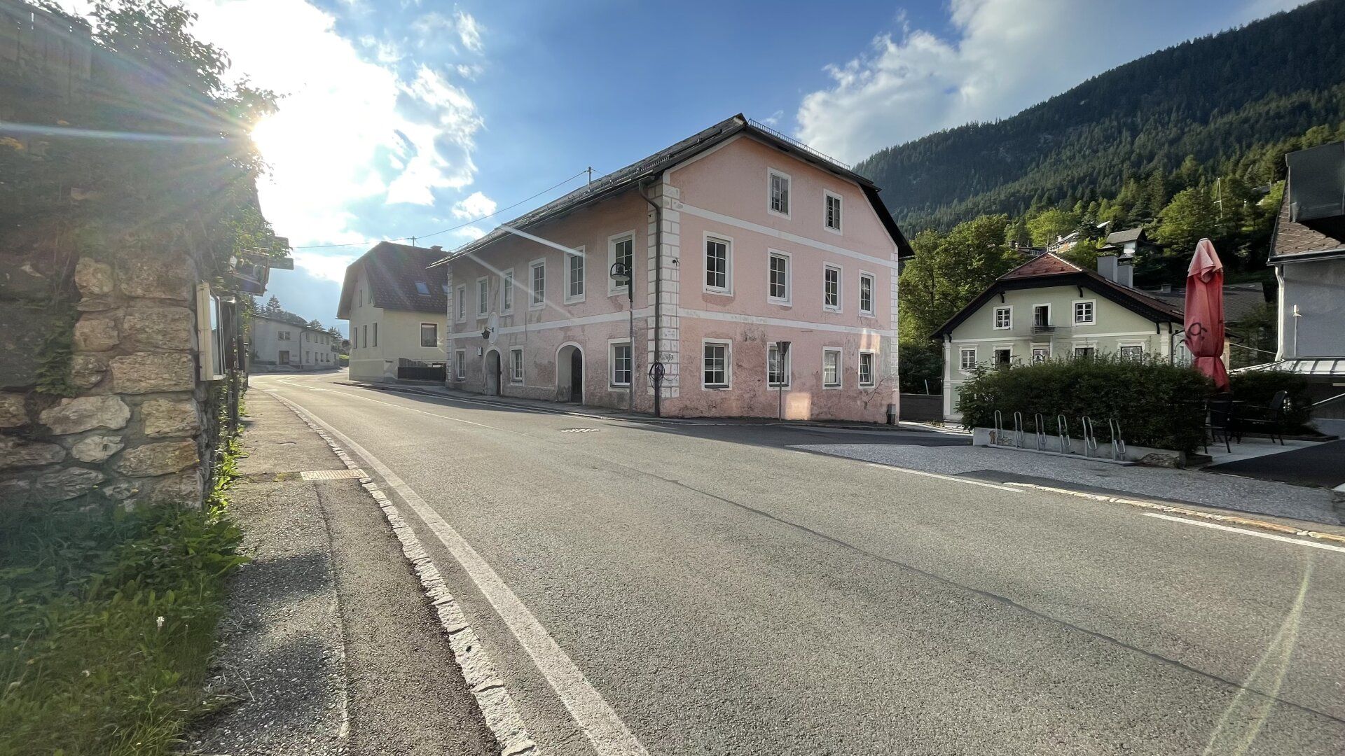 Mehrparteienhaus mit Entwicklungspotenzial in Kurortlage