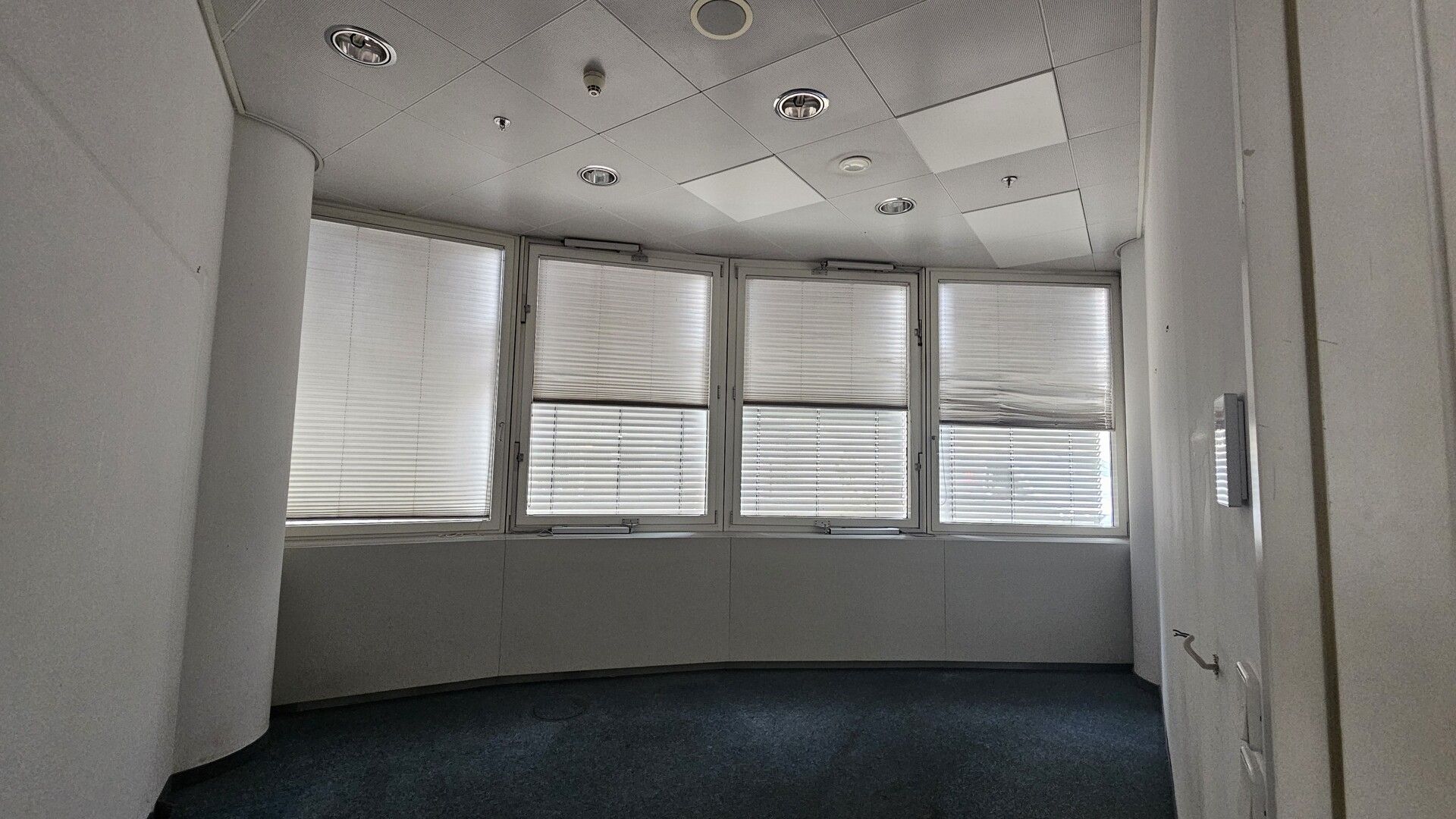 Büro im Andromeda Tower in 1220 Wien zu mieten - More