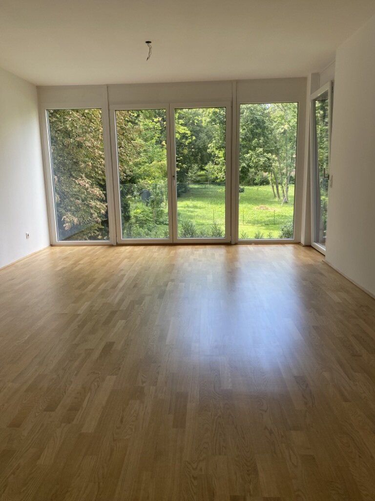 Moderne, gartenseitige Terrassenwohnung Nähe Peter Jordanstraße!