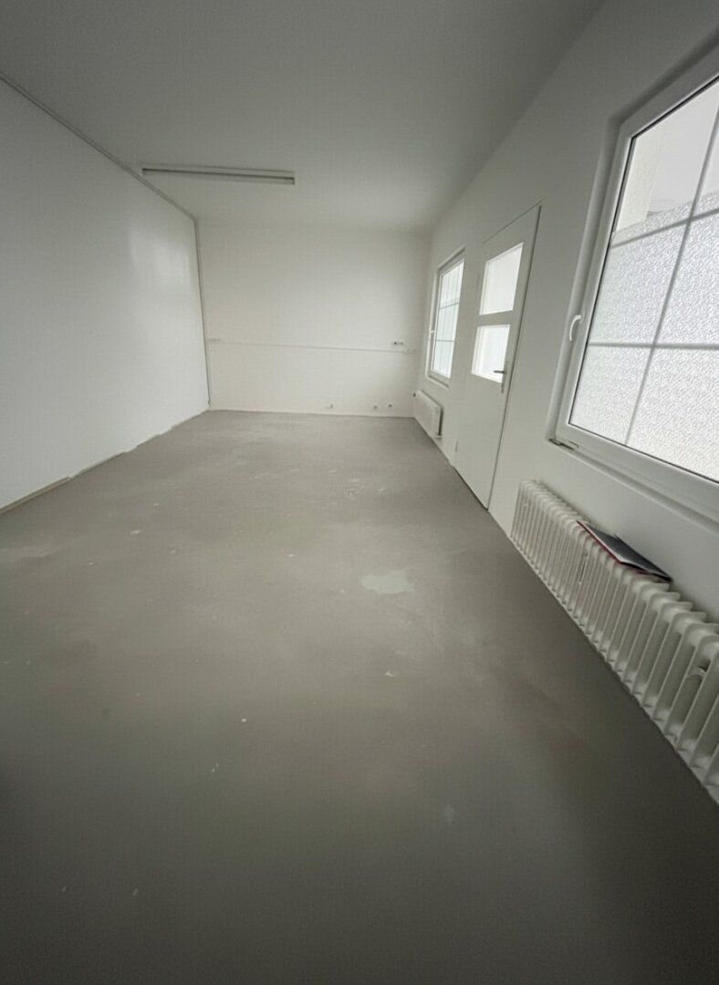 Attraktives Gewerbe Objekt für Geschäftsfläche , Büro oder Praxisfläche in Vöcklabruck zu MIETEN ca. 85m² für nur 765,00 € mtl.! - Ansicht 5