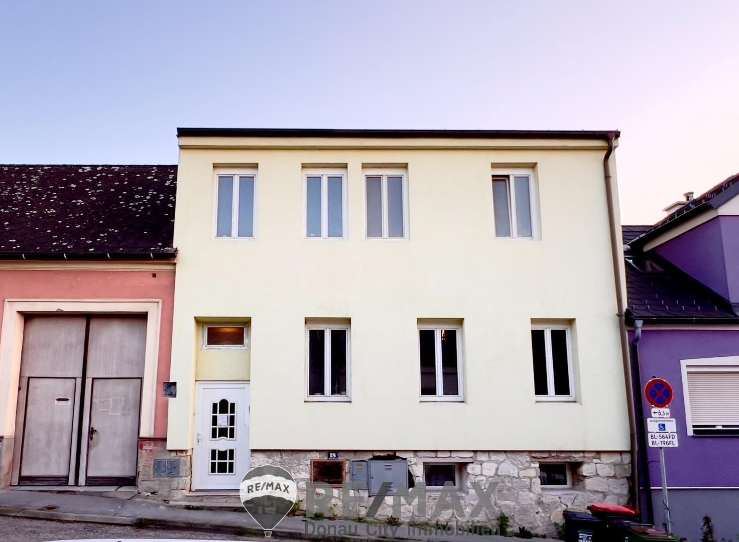 OPEN HOUSE - 