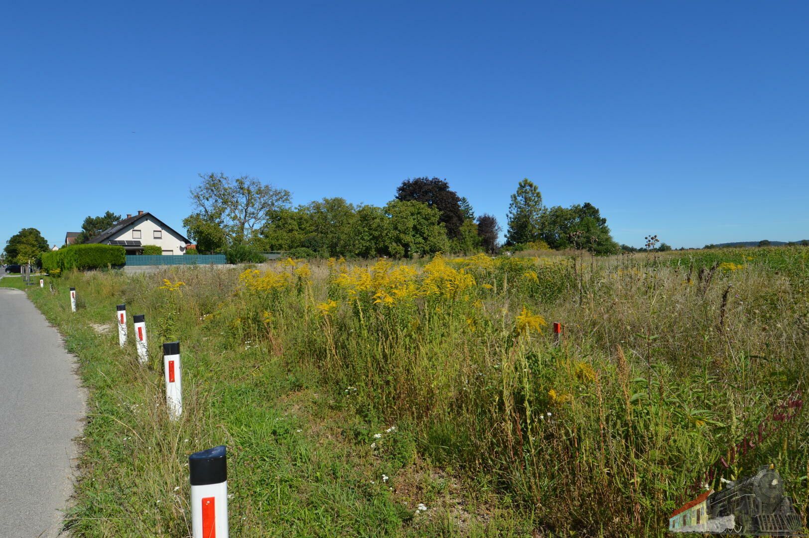 1.930 m² Grundstück umgeben von Feldern - Ansicht 3