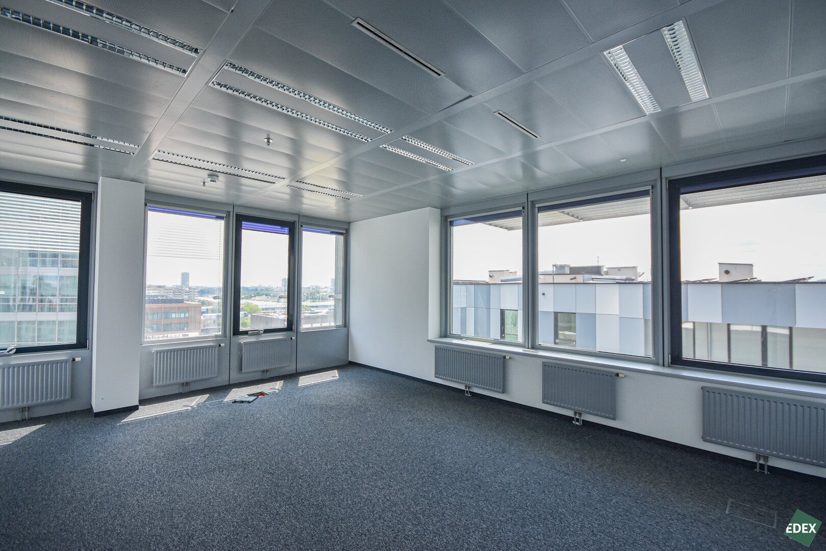 Modernes Arbeiten im Ares Tower! - Ansicht 2