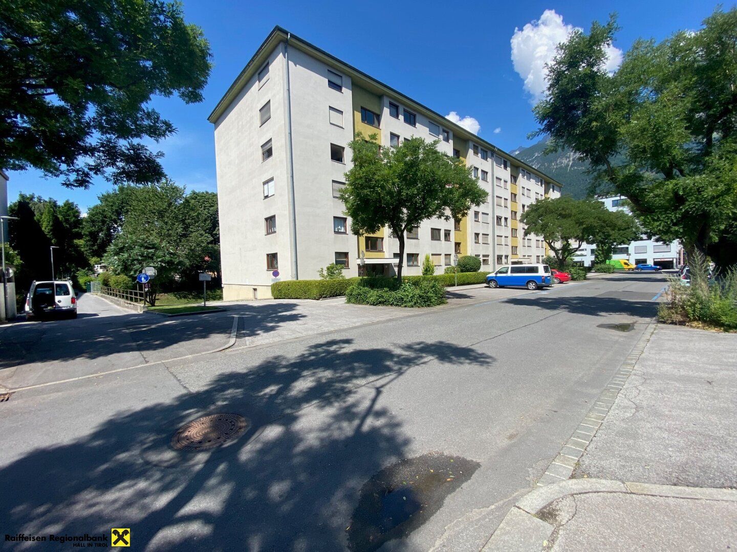Großzügige, zentrale 3-Zimmer-Wohnung mit Einzelgarage in Innsbruck Hötting
