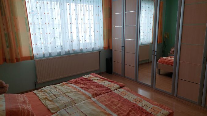 Schlafzimmer EG