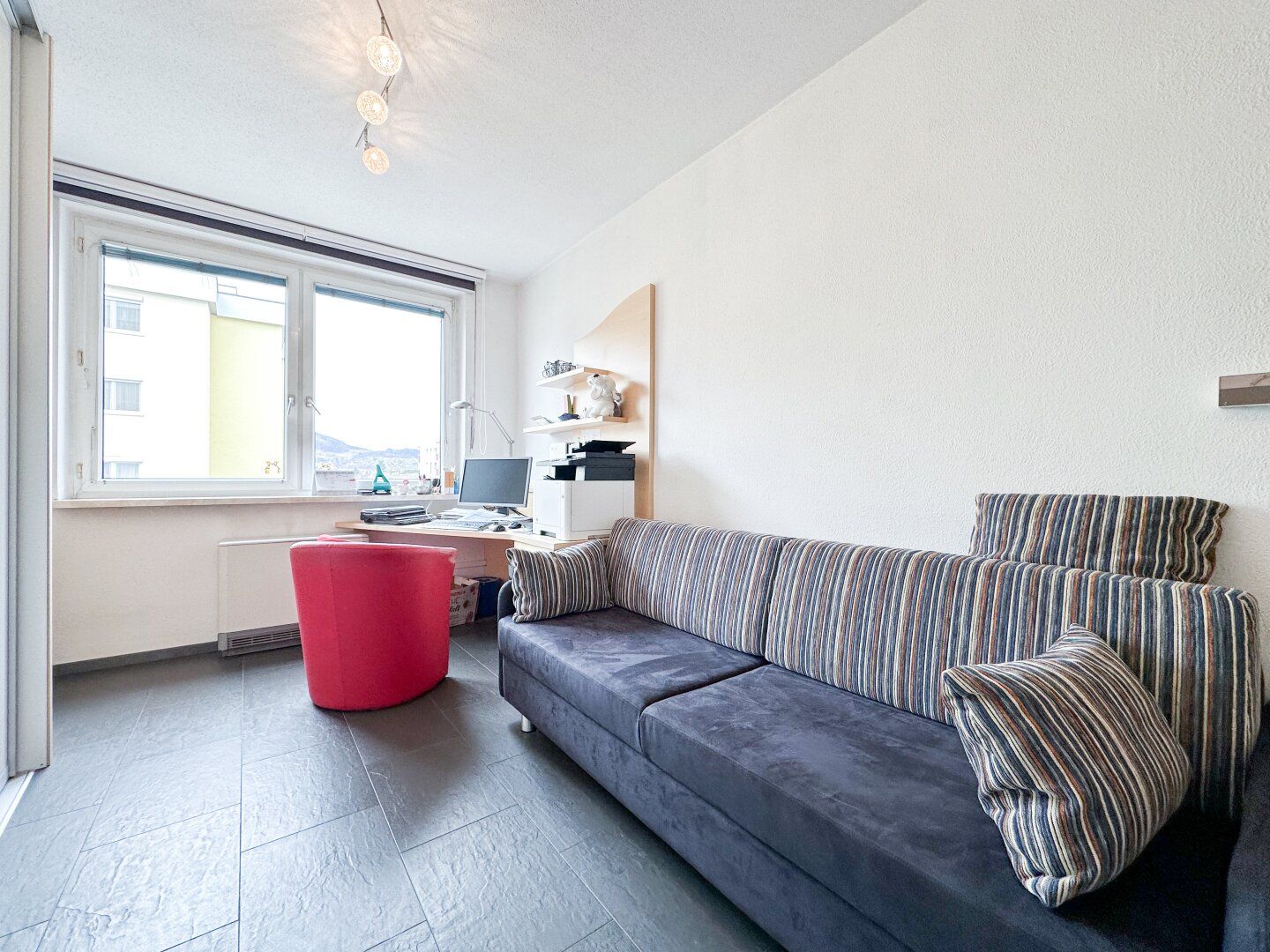 Großzügige 4-Zimmer-Wohnung mit sonnigem Balkon in begehrter Wohnlage