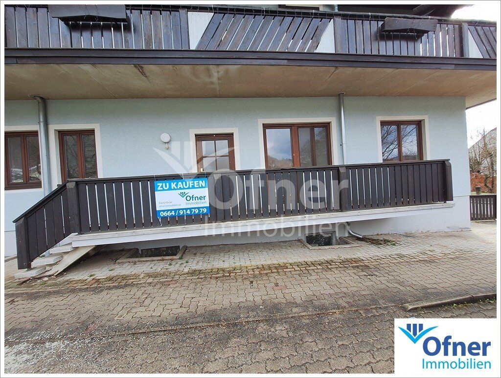 Wohnen in Zentrumsnähe - 114 m² Wohnfläche im Erdgeschoß mit Balkon