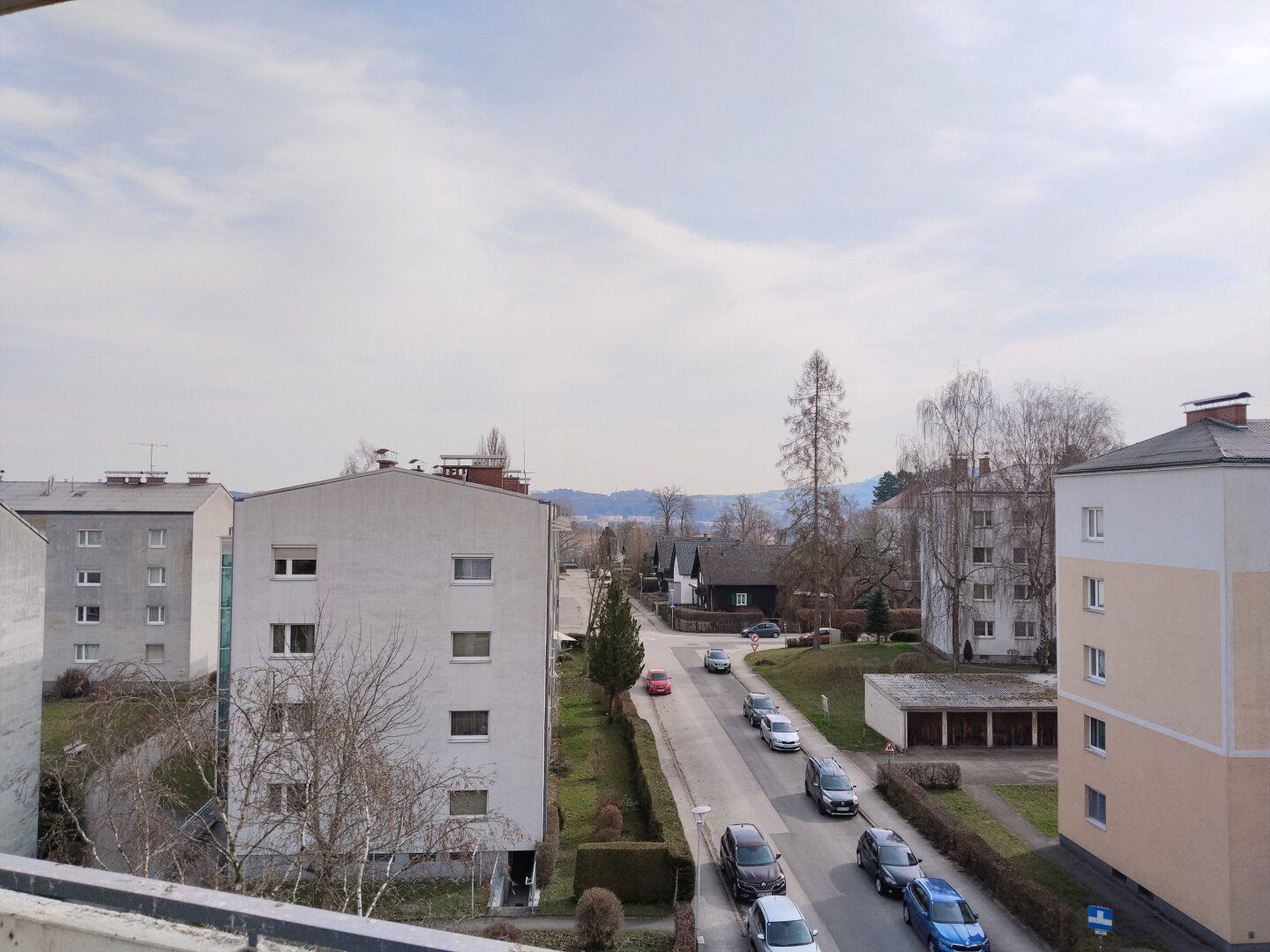 R E S E R V I E R T! Großzügige 4,5-Zimmer-Wohnung mit Loggia in zentraler Ruhelage! - Visning 3