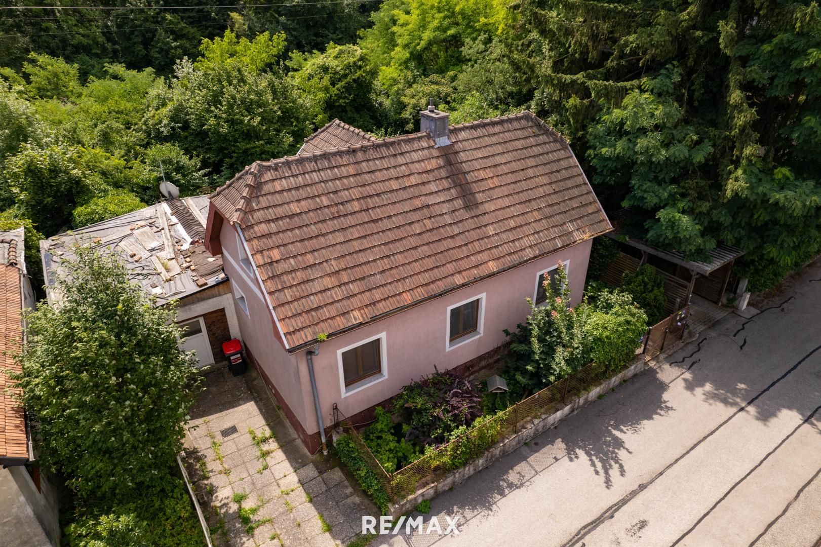 Sanierungsbedürftiges Haus sucht neuen Besitzer