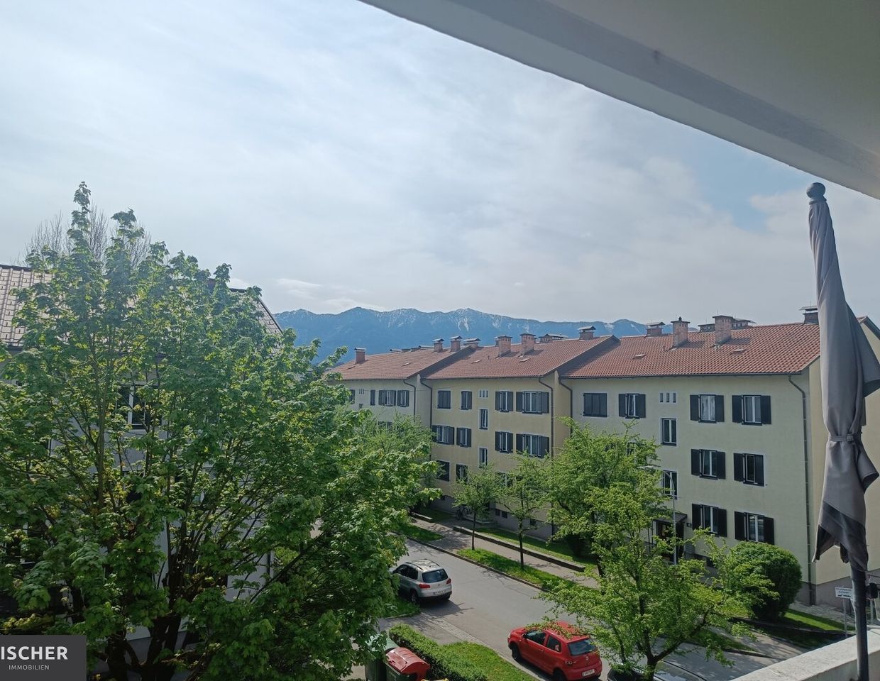 Geräumige Eigentumswohnung mit Garage in Villach