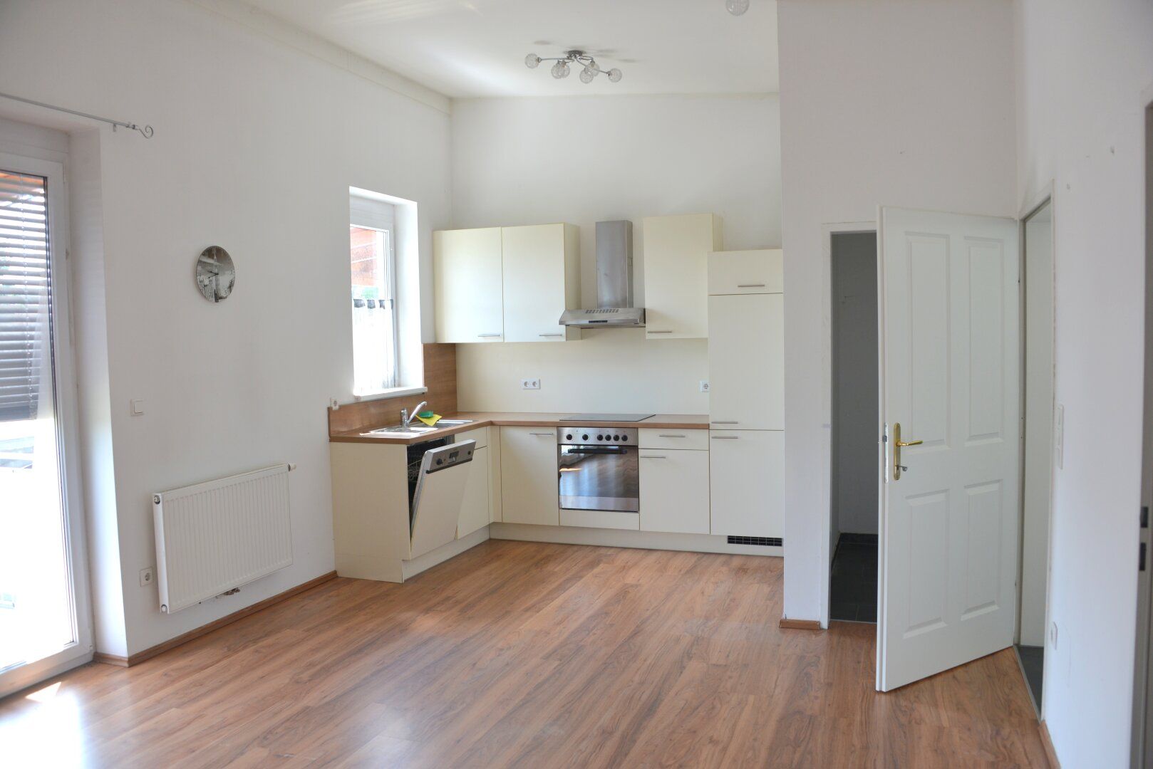 Wohnung in der Rudersdorferstraße, ca. 51m², 2 Zimmer, Süd und Nord Balkon, offene Küche, Carport, Puntigam/Feldkirchen
