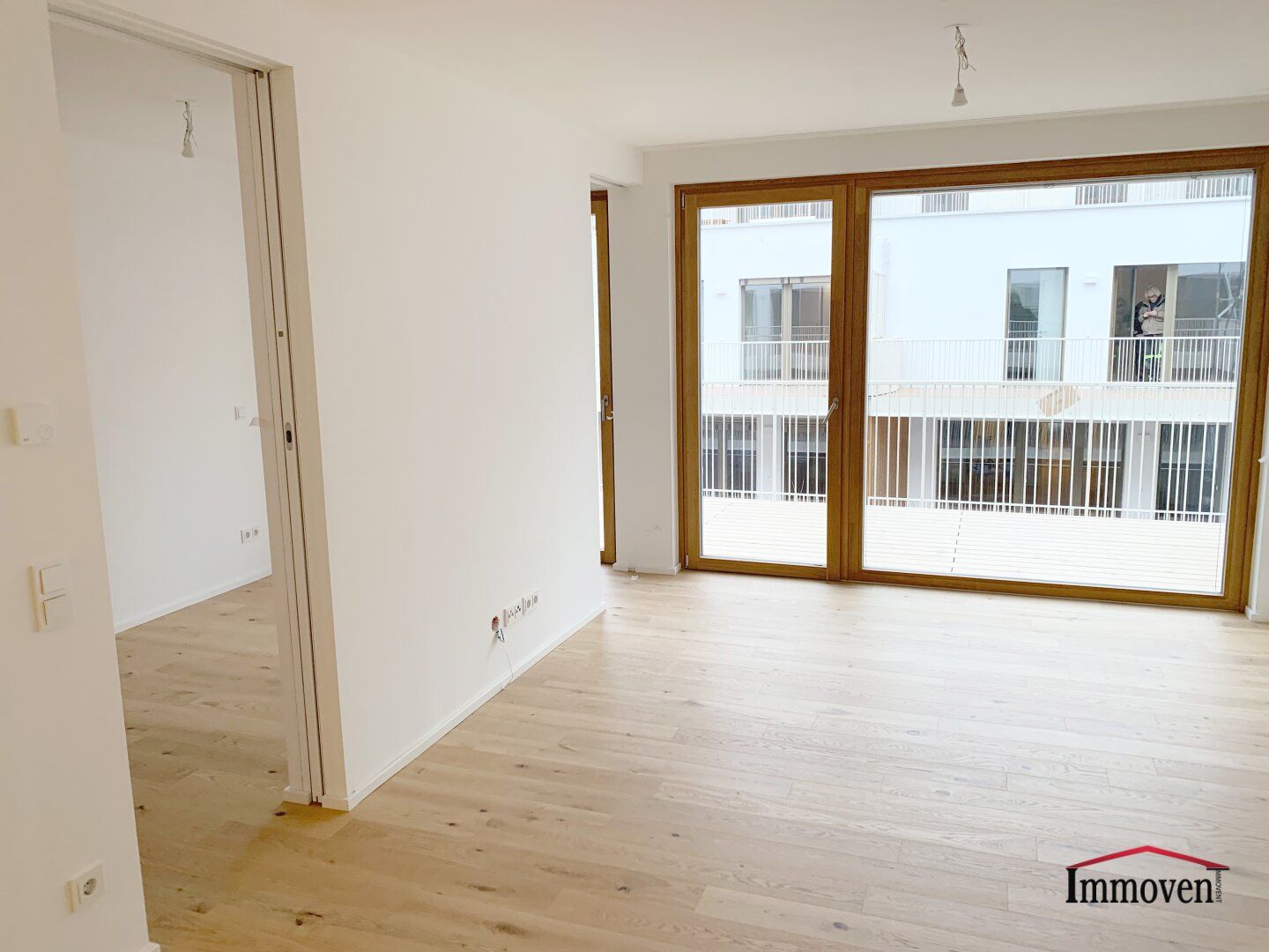 Zentral gelegen und doch ruhig: Hofseitige, moderne 2-Zimmerwohnung mit Balkon!
