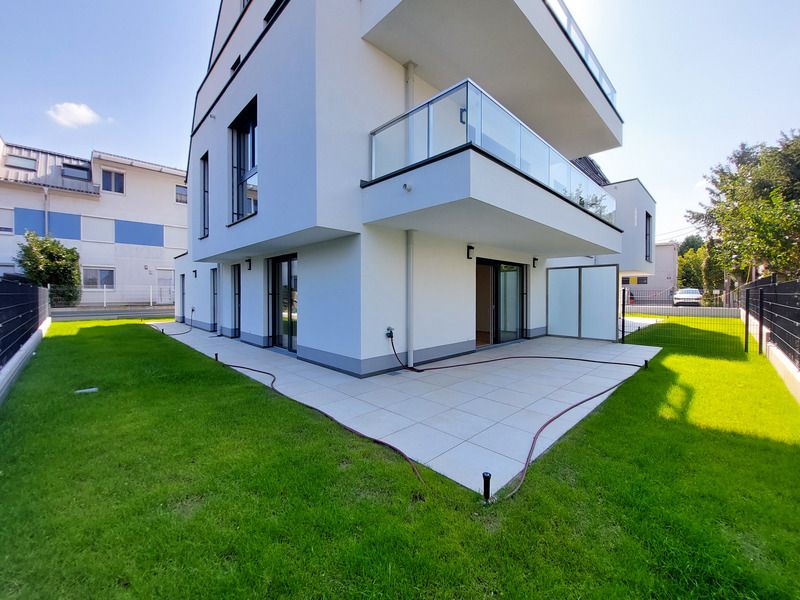 Es grünt so grün... im eigenen 96 m² Garten. Schlüsselfertige 2-Zimmerwohnung nahe Donau Zentrum