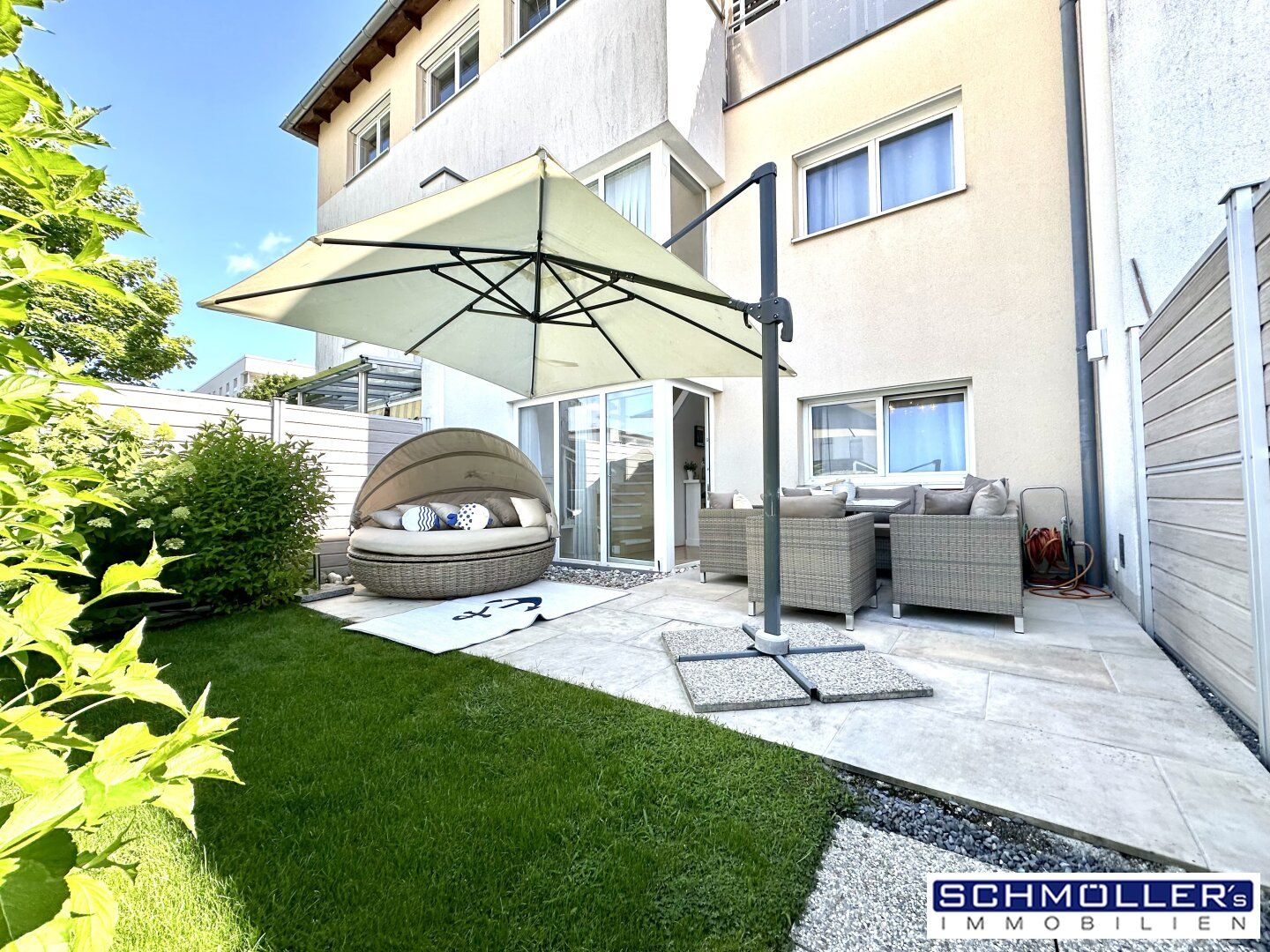 Stylisch & modern! 3 Zimmer Garten-Galerie-Wohnung über 2 Ebenen