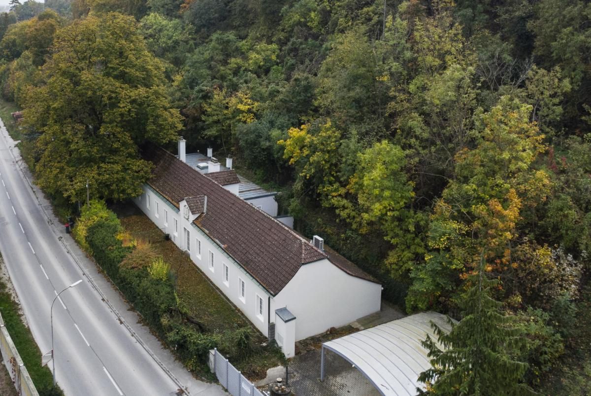++ NEU ++ Rarität an der DONAU - Stilvolles Anwesen mit CHARME