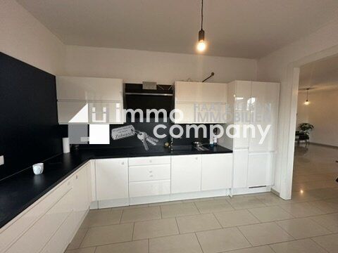 Modernisierte Doppelhaushälfte in Gänserndorf: Ihr neues Zuhause mit Garten und Terrasse!
