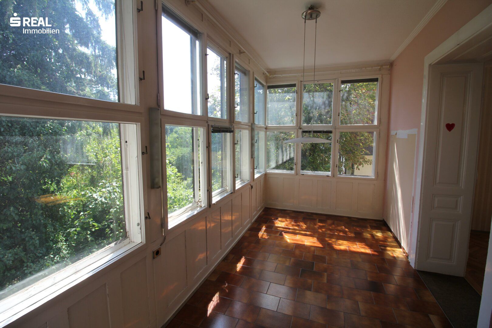 Grünlage, Altbauwohnung 2 Zimmer + Veranda & Eigengarten