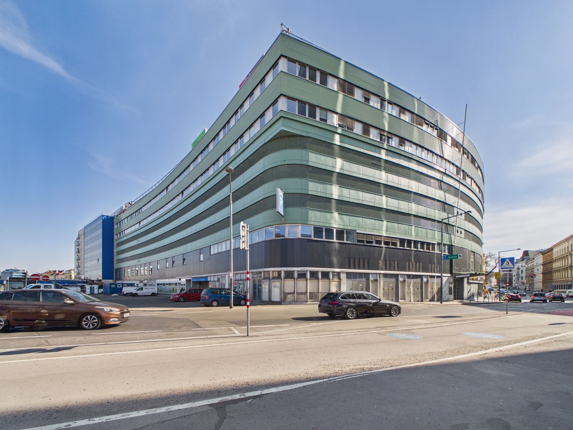 U4-Center | Sofort beziehbar mit perfekter U-Bahnanbindung | Büro in 1120 Wien - Mehr