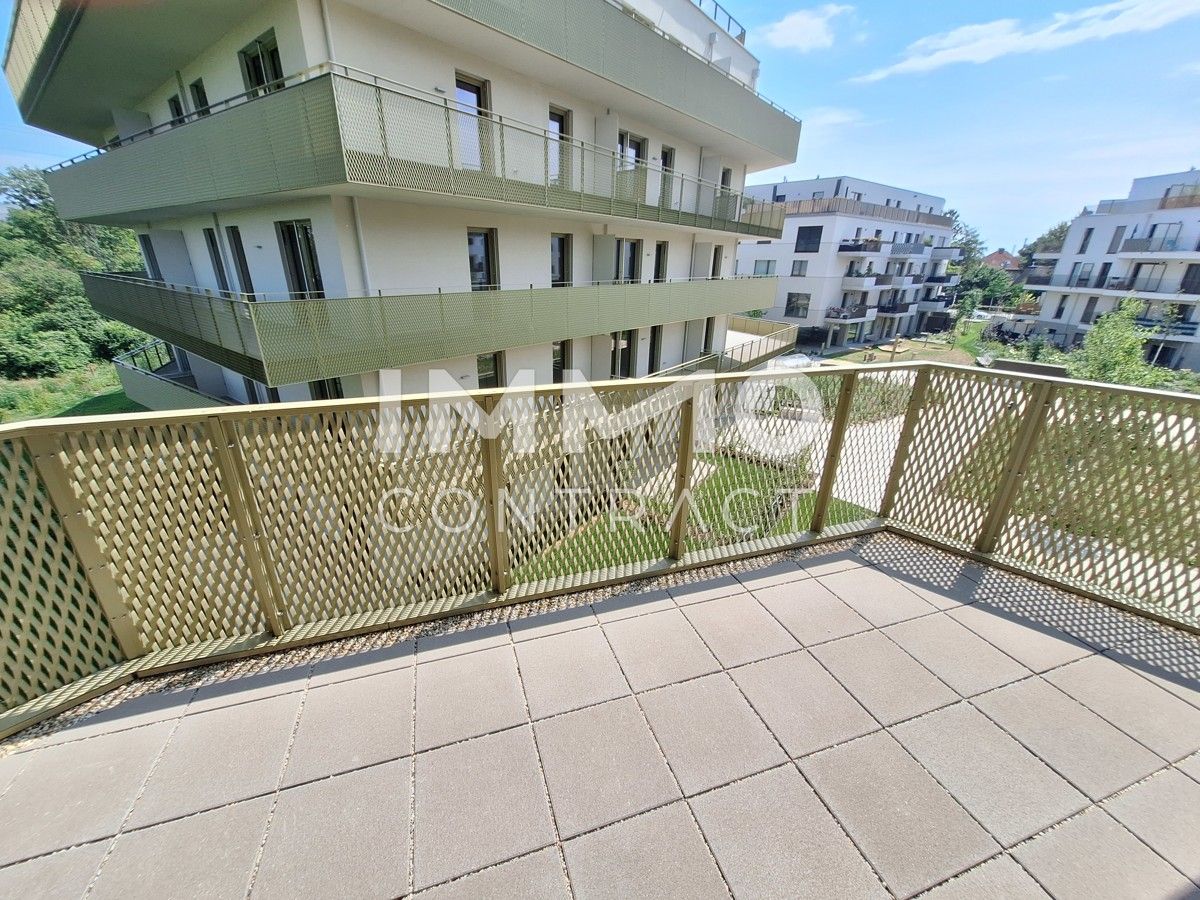 5 Zimmer Familienwohnung mit großem Balkon