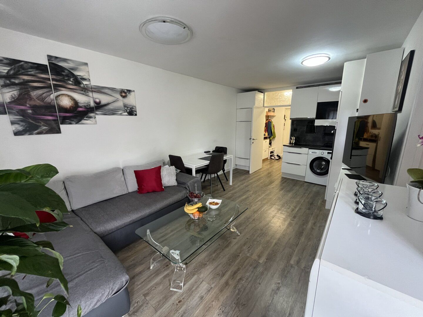 Gemütliche 2-Zimmer Wohnung mit Balkon und TG-Platz in Parsch