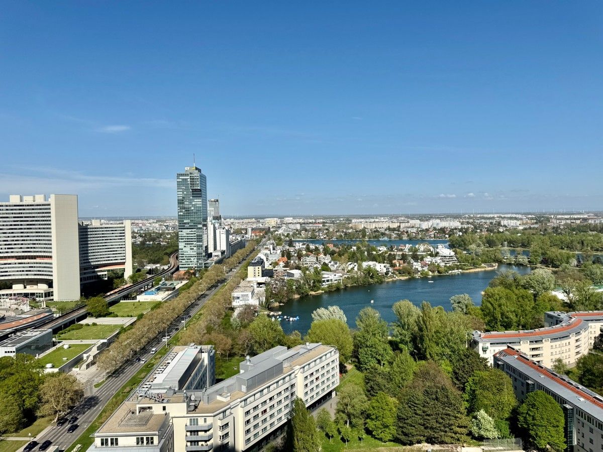Wasserblick! NEU! Familientraum an der Donau - U1 vor der Türe!