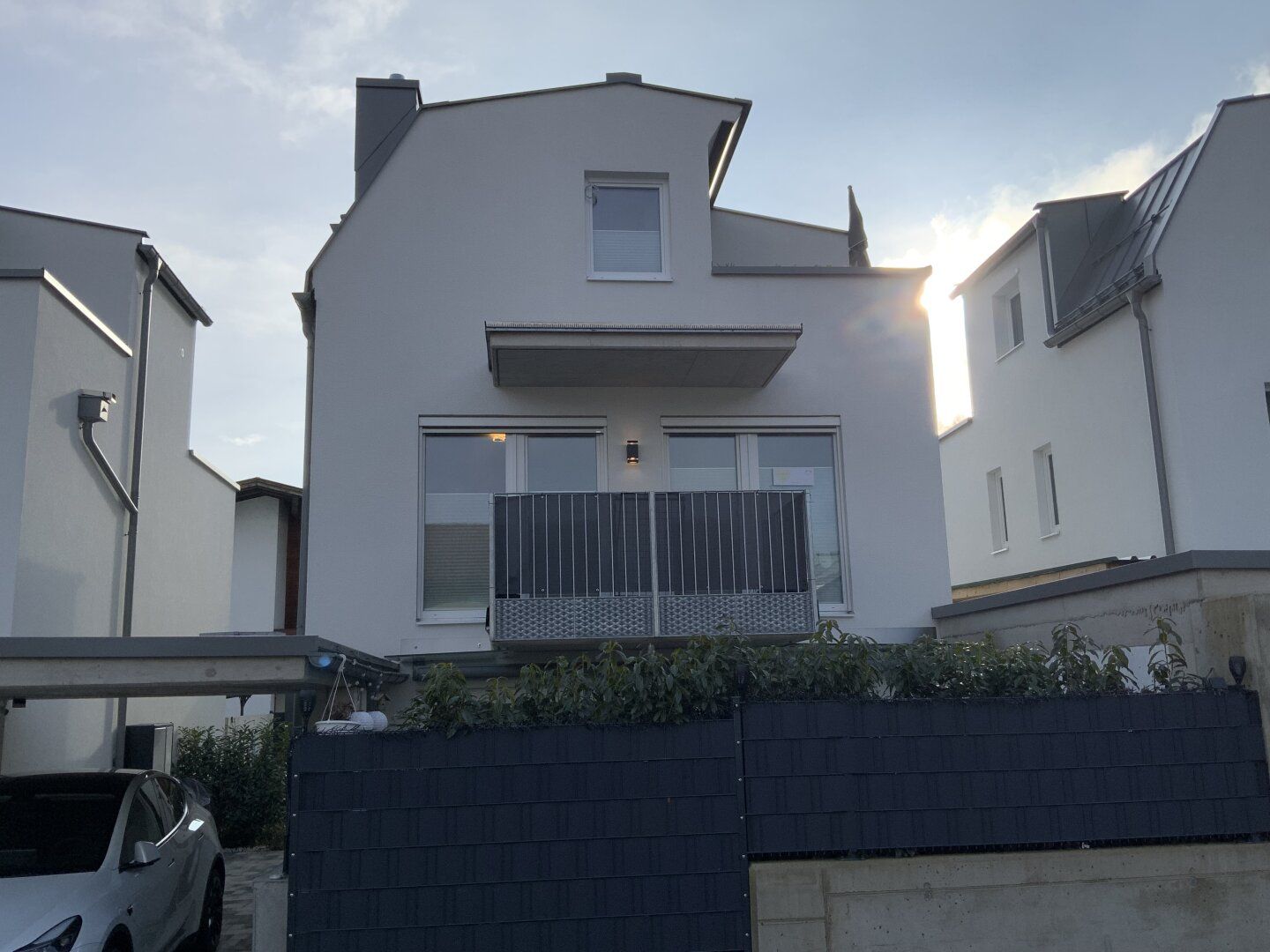Raumwunder - Modernes Einfamilienhaus/Reihenhaus - in Toplage Inzing