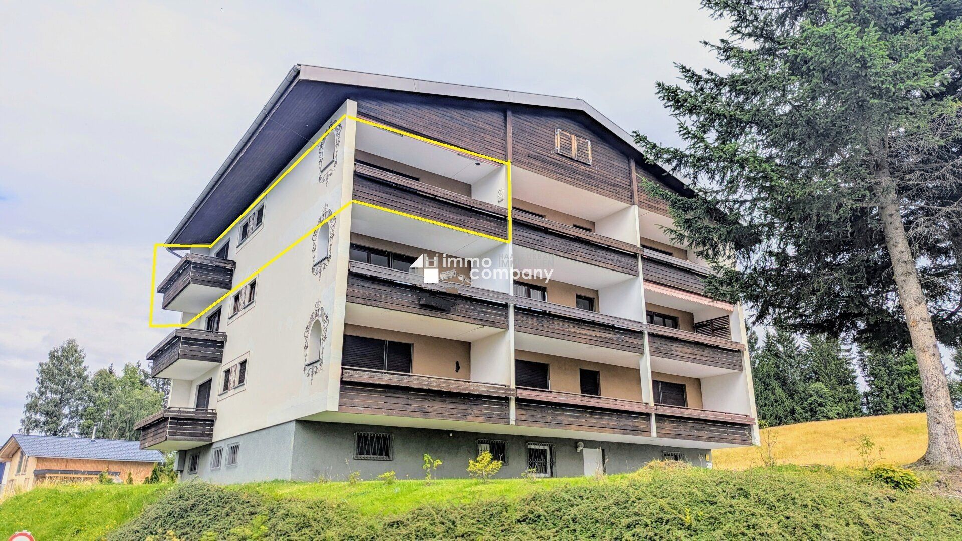 Traumhafte 3-Zimmer-Ferienwohnung mit Bergpanorama - mit 2 Balkonen und Parkplatz!