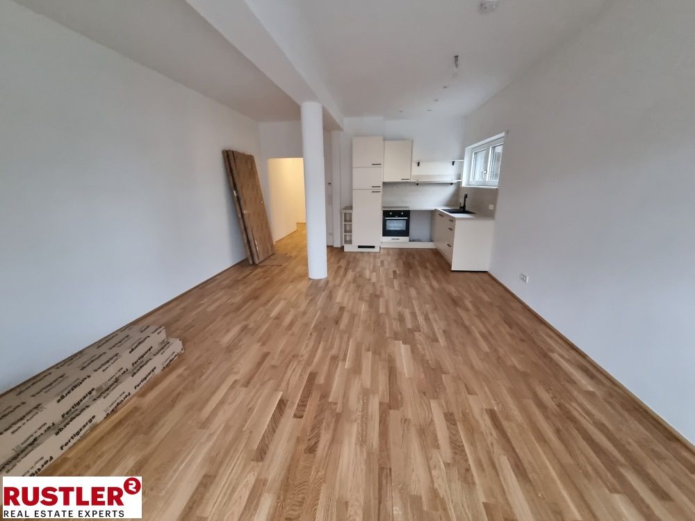 HERRLICHE 2-Zimmer-GARTENWOHNUNG in SCHALLMOOS