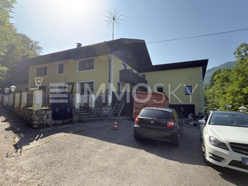 Renovierungsbedürftiges Unikat für Visionäre in ruhiger Lage