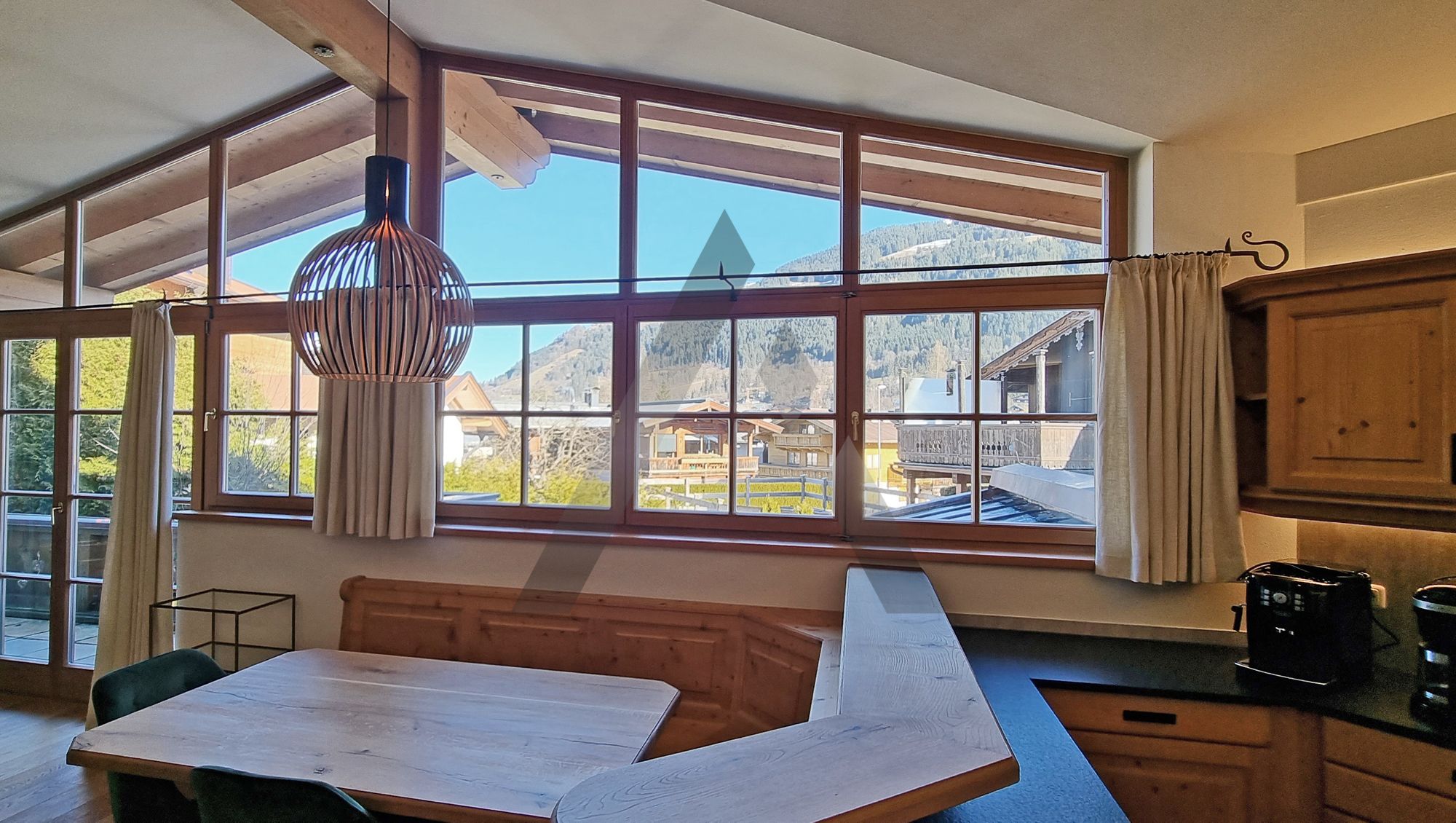 Miete: Traumhafte Wohnung mit Freizeitwohnsitz im Herzen von Kitzbühel