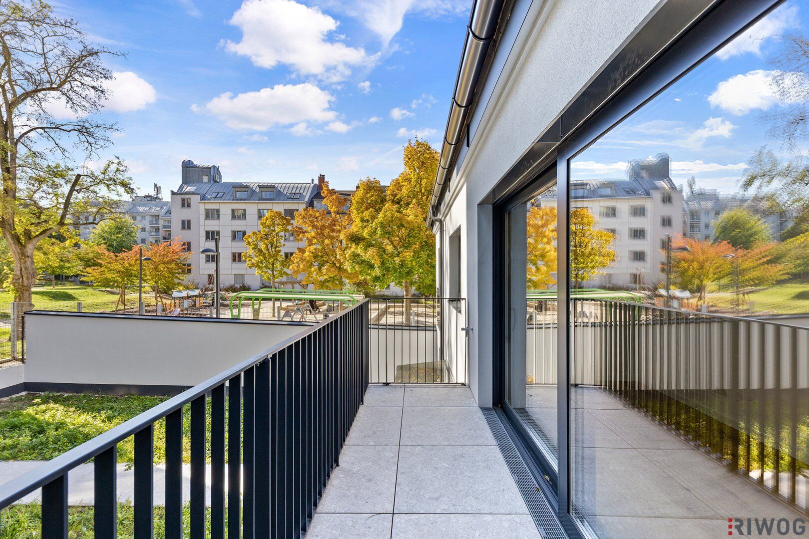 SANIERTES HAUS + 140m² SÜD-GARTEN | 5 MIN vom BHF MEIDLING (U6/S-Bahn) | LUFTWÄRMEPUMPE | RUHELAGE | NUTZUNGSRECHT 250m² Grünfläche