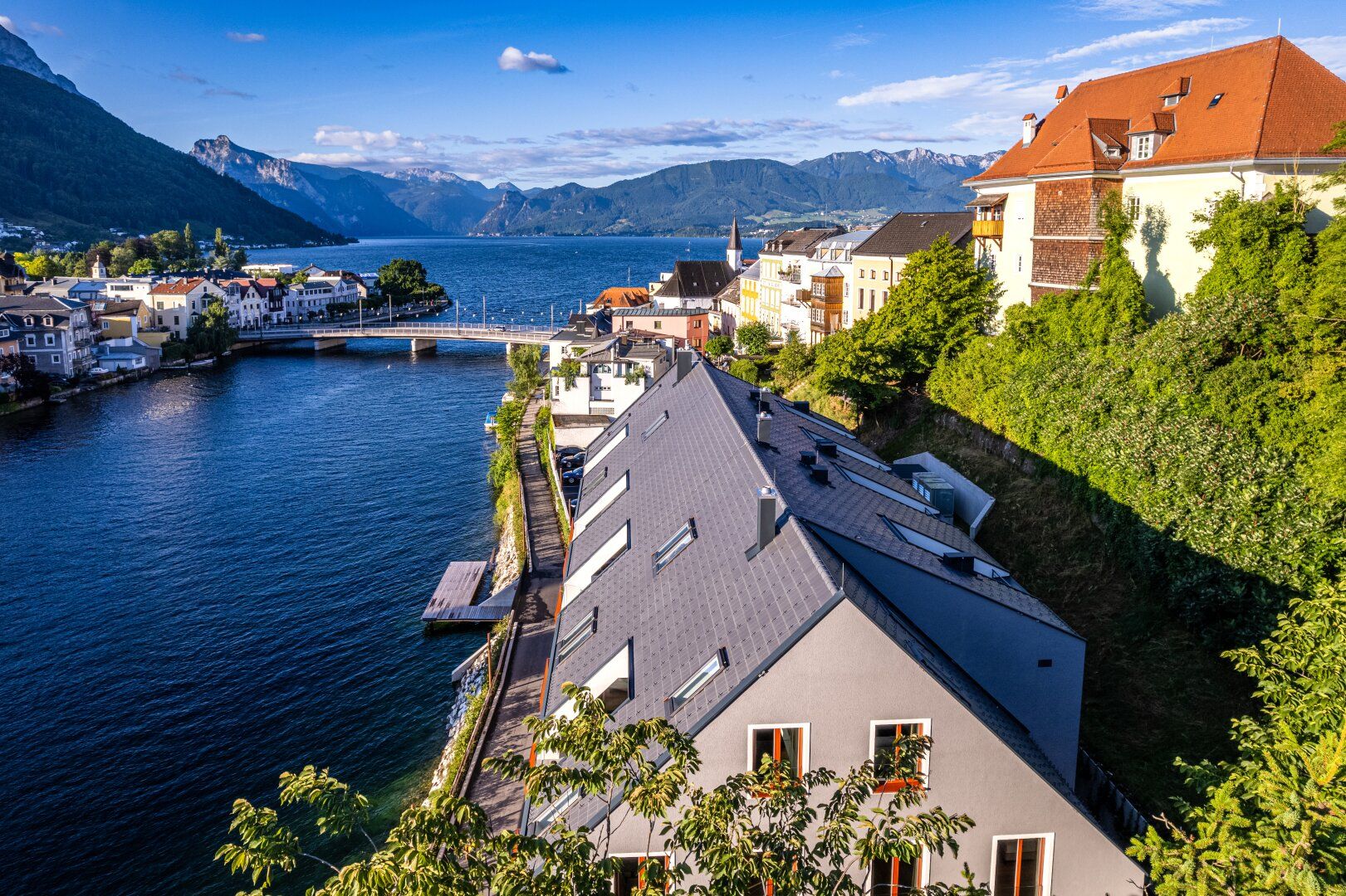 Exklusive Mietwohnung am Traunsee - hochwertig möbliert & einzigartig gelegen