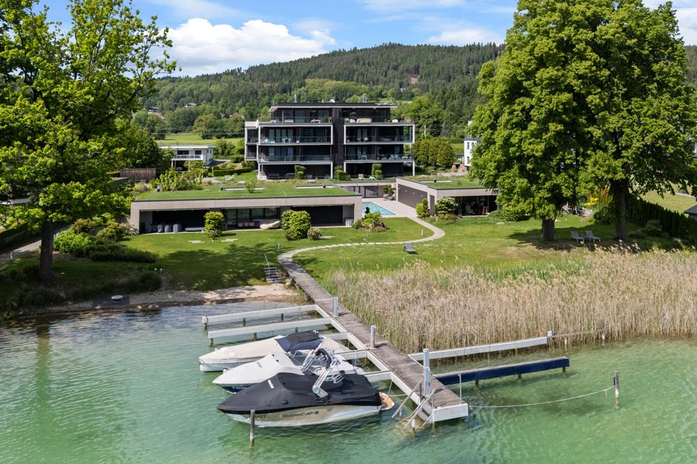 Seewohnung in erstklassiger Lage mit Outdoor-Pool