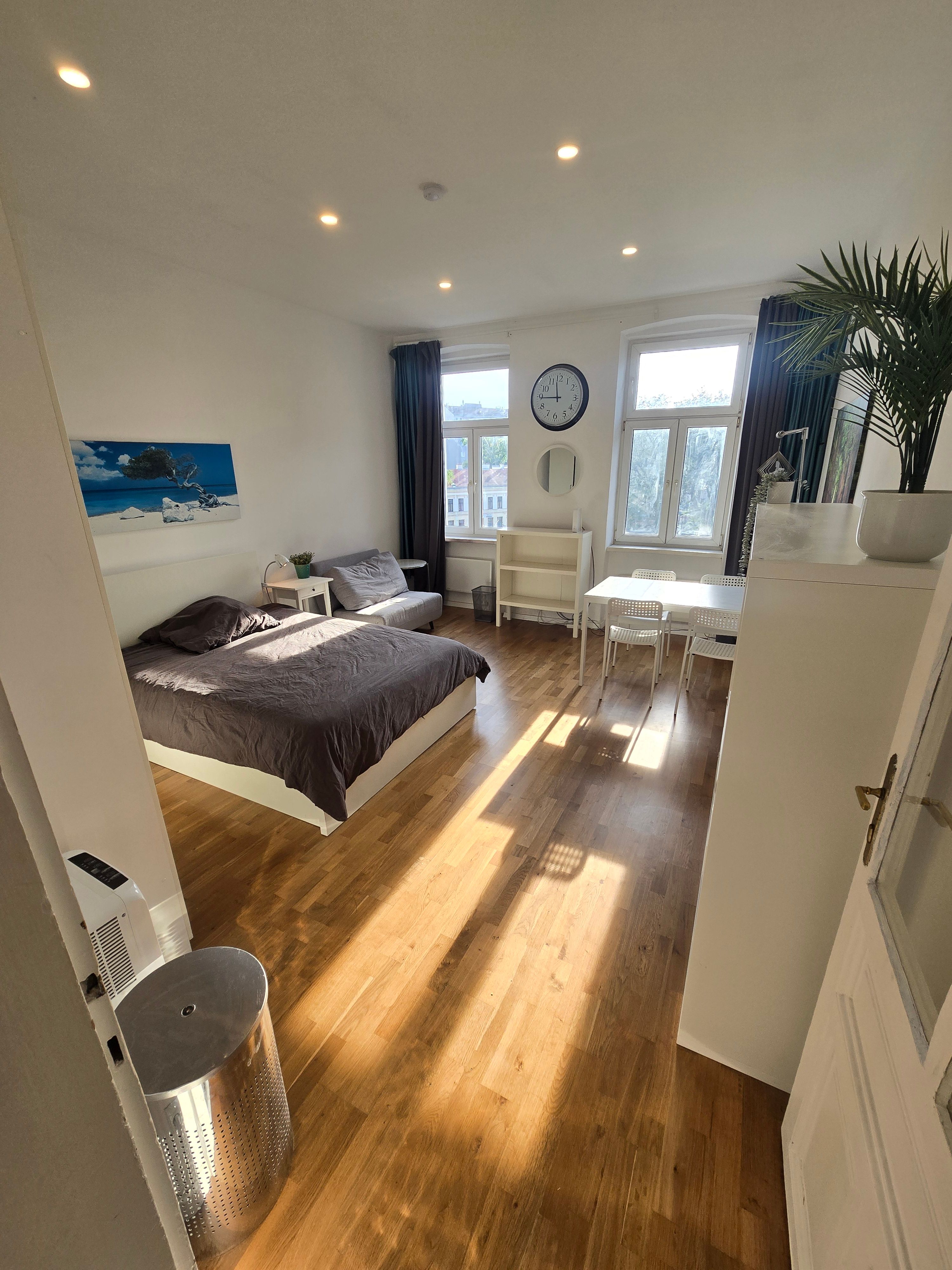 Small Apartment furnished