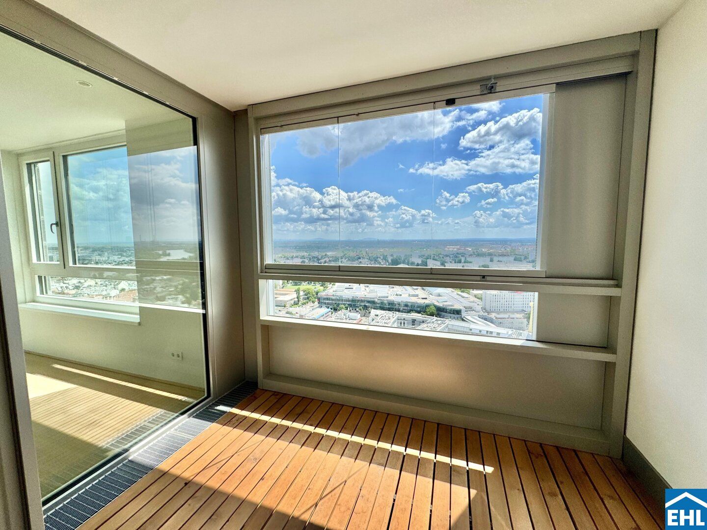 SKY LIVING im VIENNA TWENTYTWO - Exklusives Wohnen über den Dächern Wiens