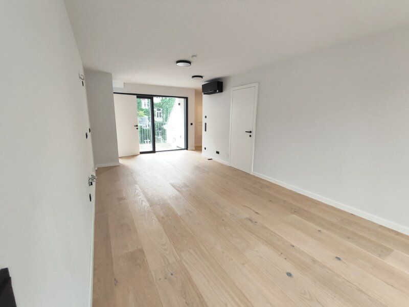 Krongasse! Exklusive Erstbezug DG-Terrassenwohnung auf liebevoll saniertem Altbauhaus - Top14