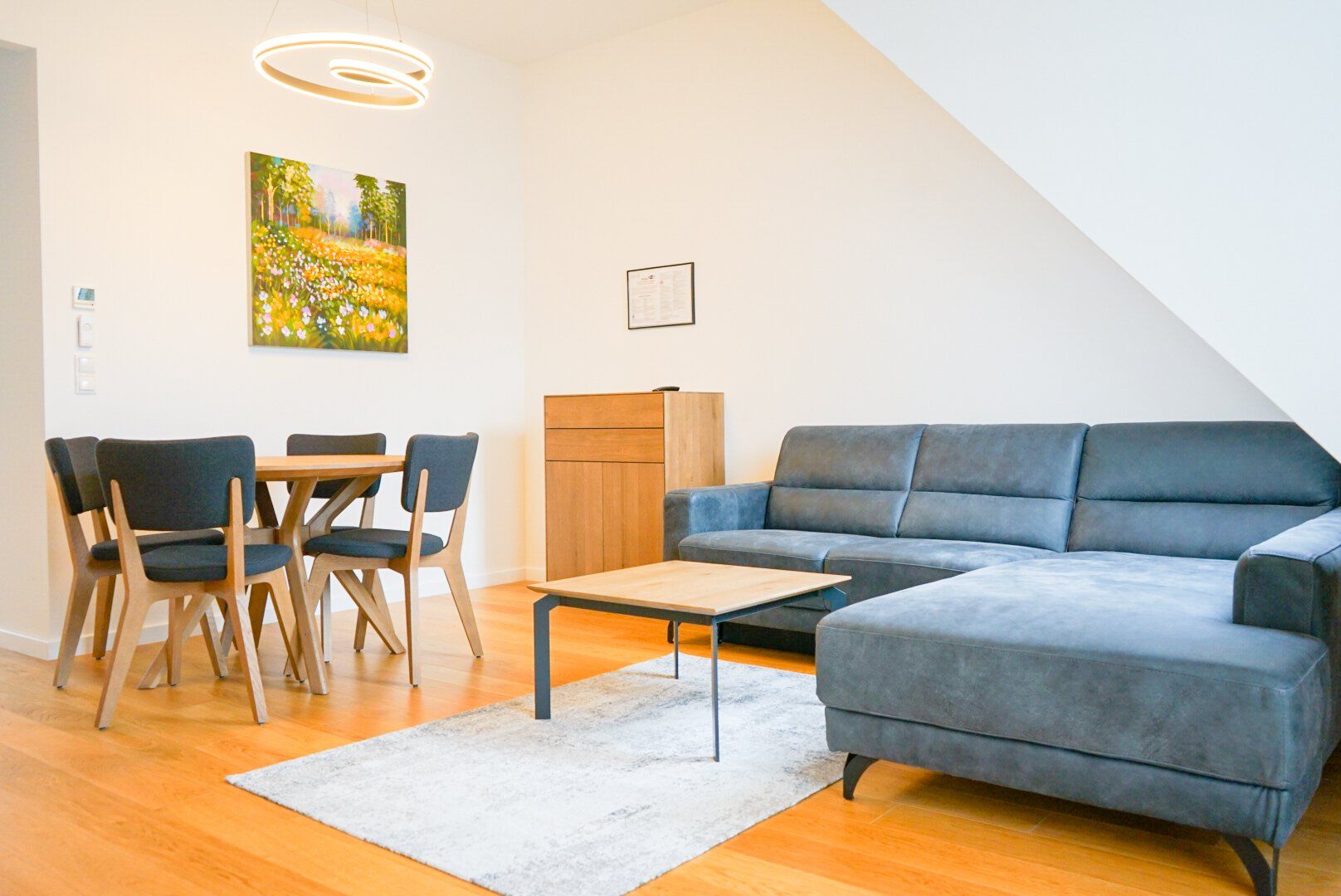 Bezugsfreie 2-Zimmer Wohnung mit ca. 63m² - Viel Raum & Potenzial in Floridsdorf