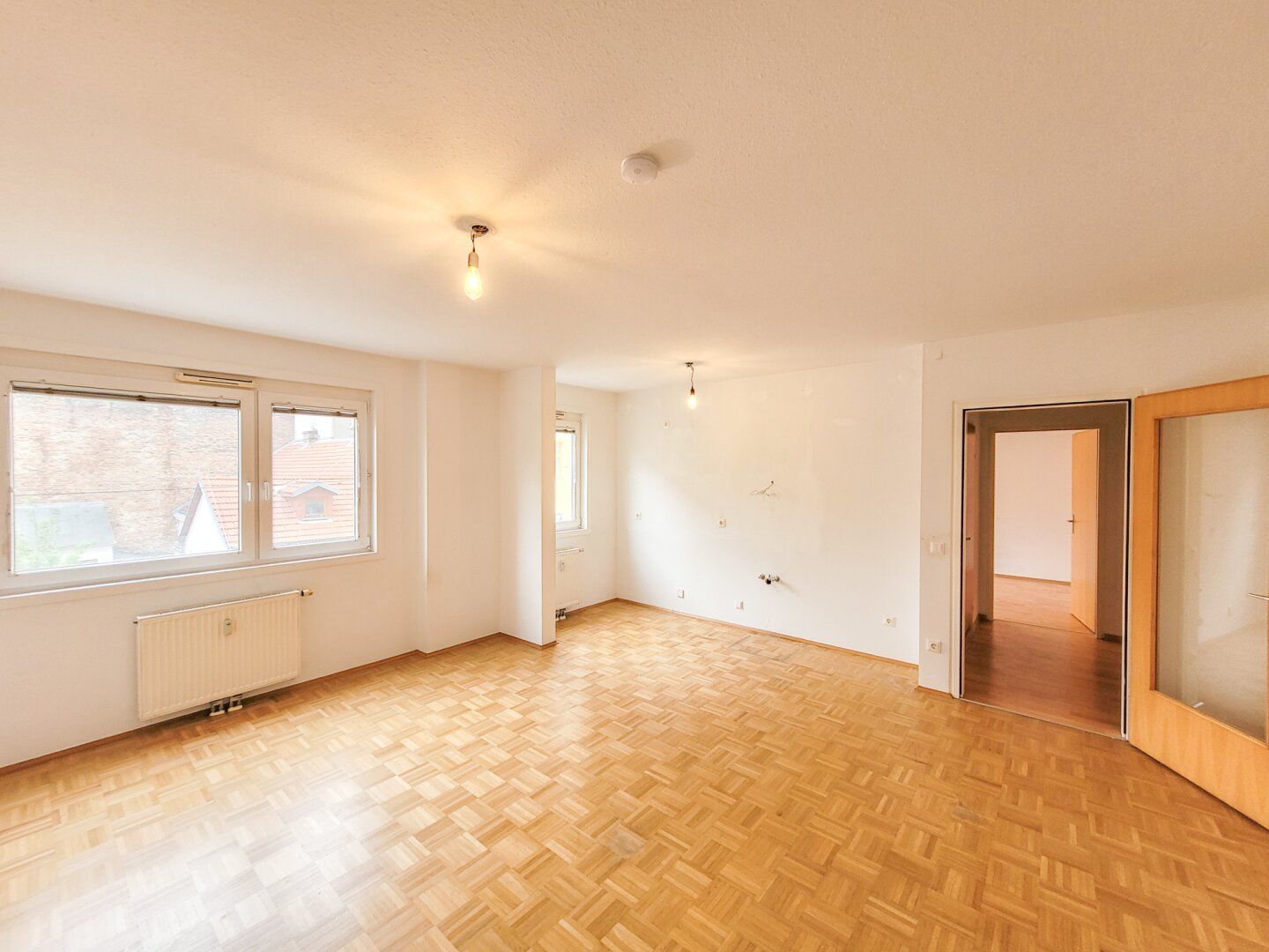 PROVISIONSFREI VOM EIGENTÜMER! SEHR SCHÖNE 2-ZIMMER NÄHE LAXENBURGER STRASSE!