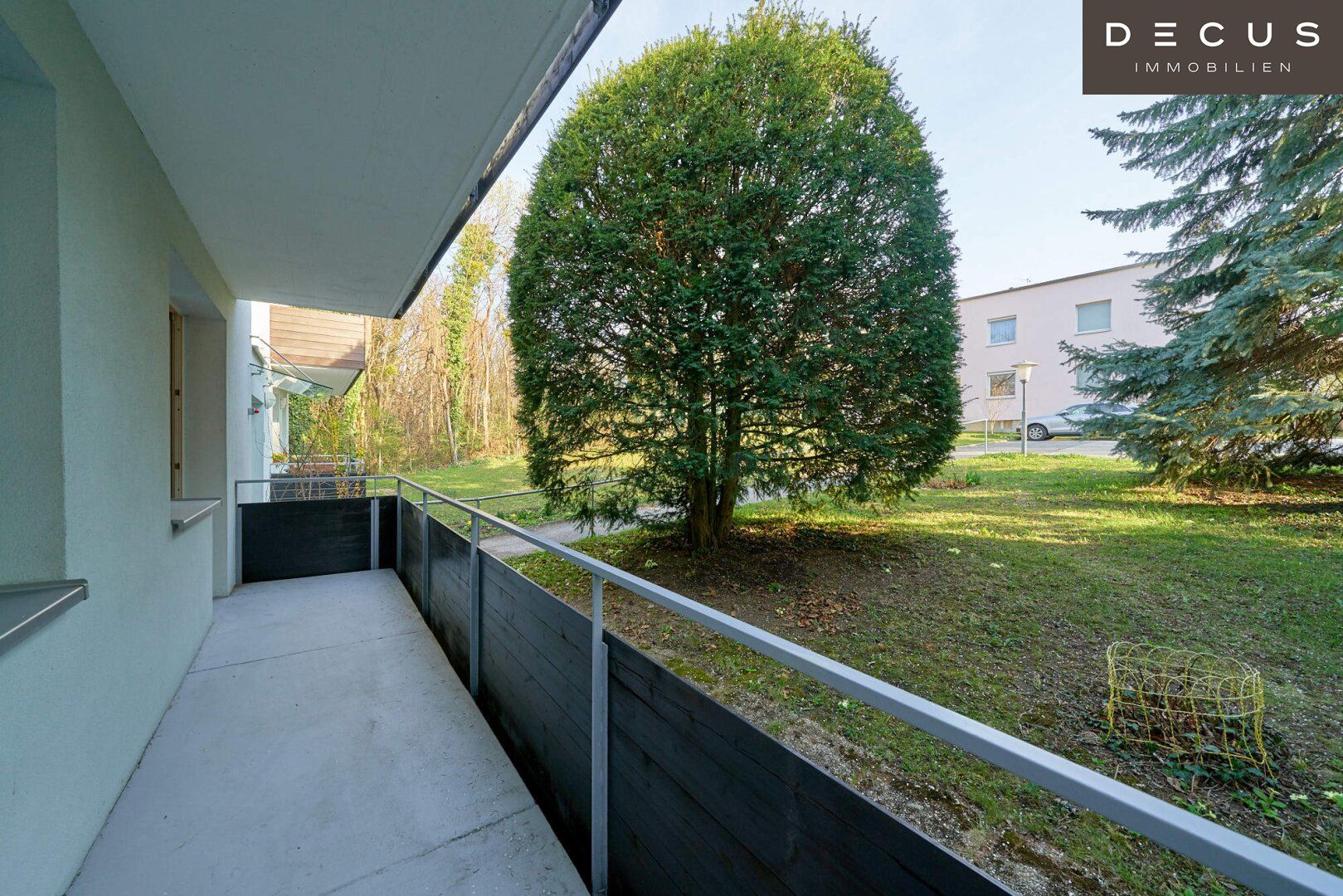 | TRAUMWOHNUNG MIT FLAIR FÜR GEHOBENE ANSPRÜCHE | 4-ZIMMER | HERRLICHER GRÜNRUHELAGE | STELLPLATZ| SOFORTBEZUG