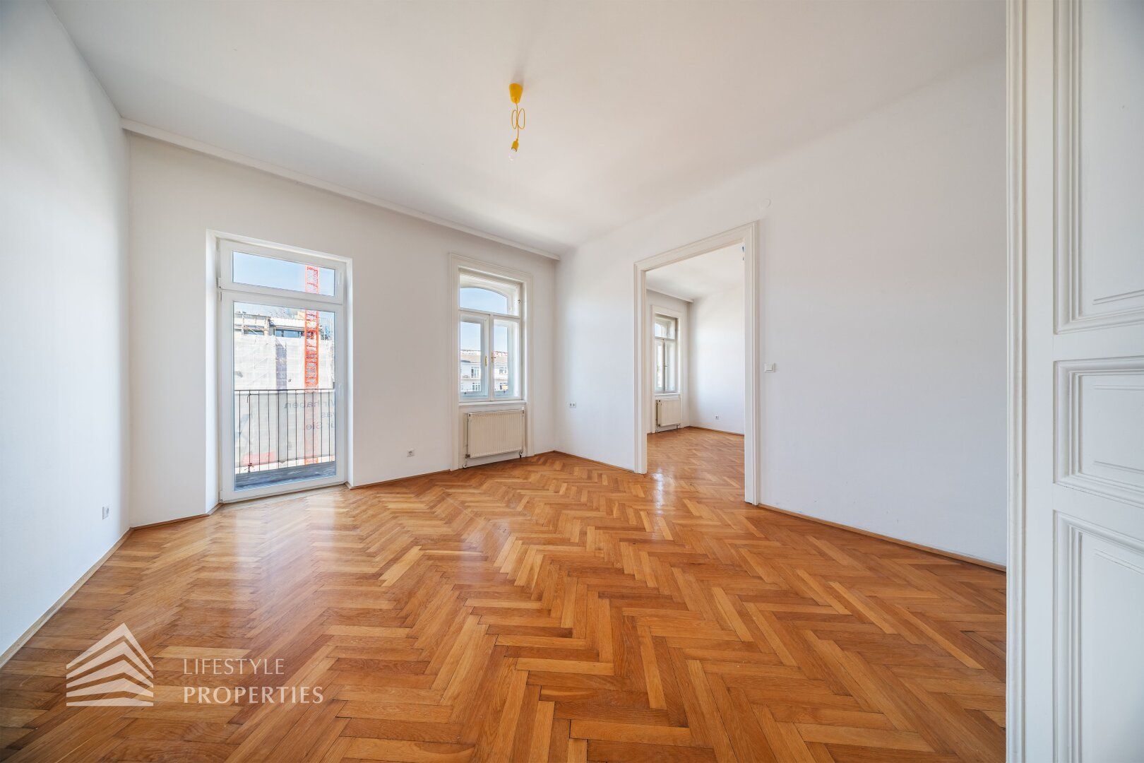 2-Zimmer Wohnung mit Balkon in zentraler Lage – pohled 3