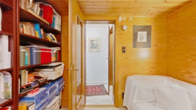 Guest Bedroom 01