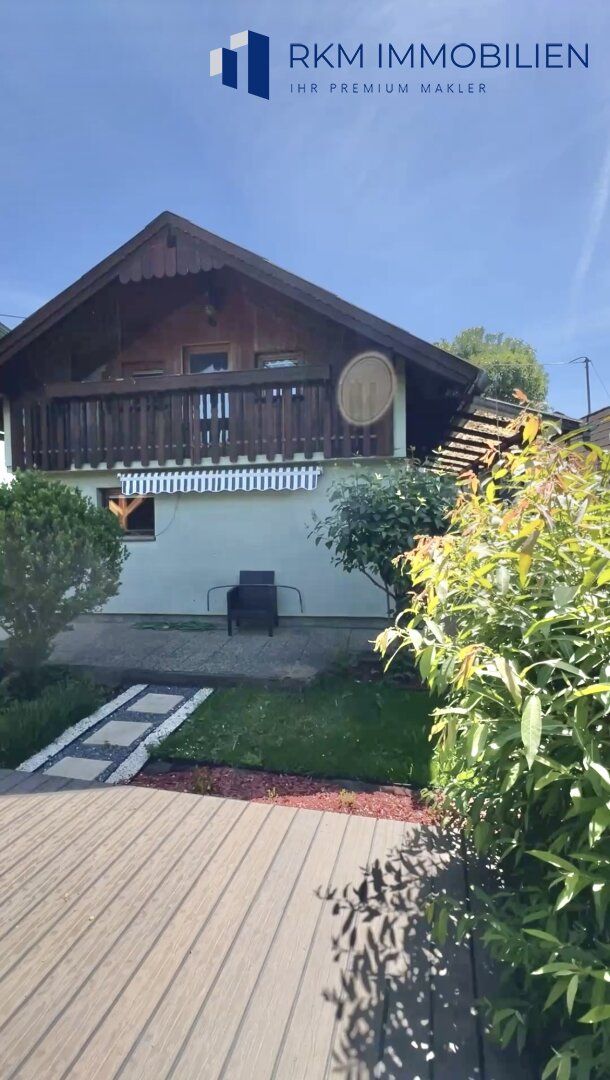 Geräumiges Ferienhaus in zentrale Lage zum SCHNÄPPCHEN PREIS