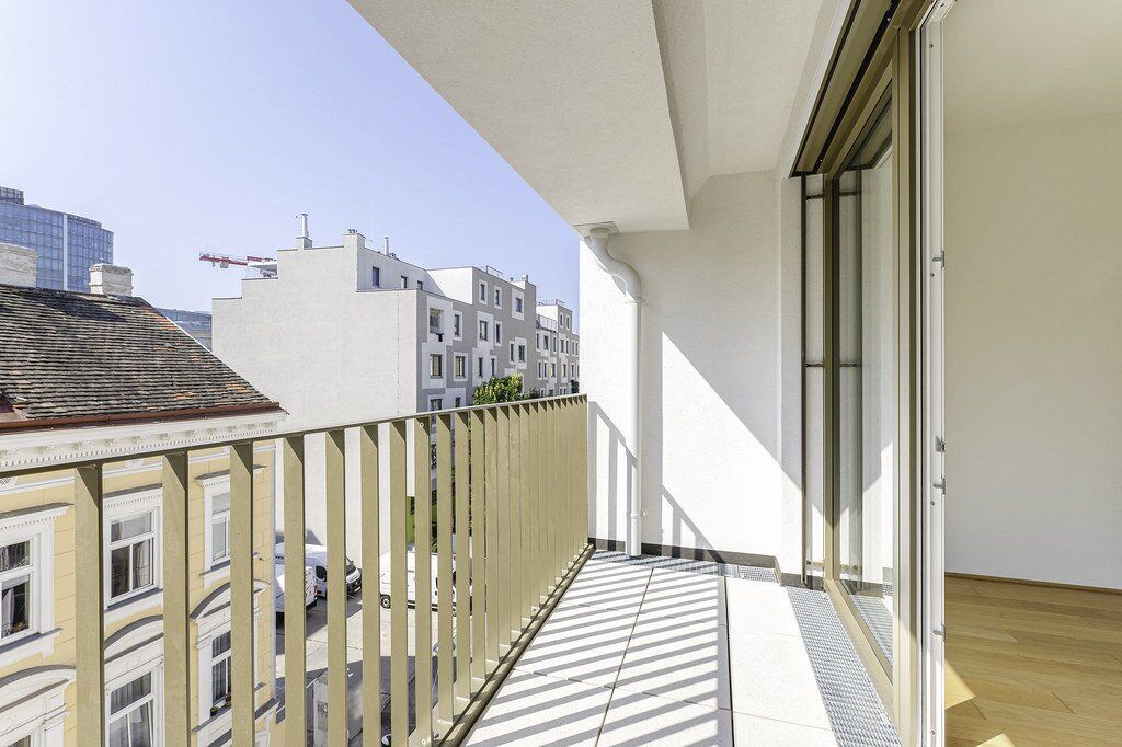 Erstbezug! 2-Zimmer-Loggiawohnung mit Stellplatz zu vermieten!