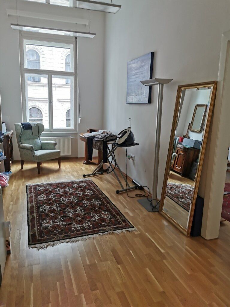 Innenstadt: Stilvolles Büro in repräsentativem Gründerzeithaus!