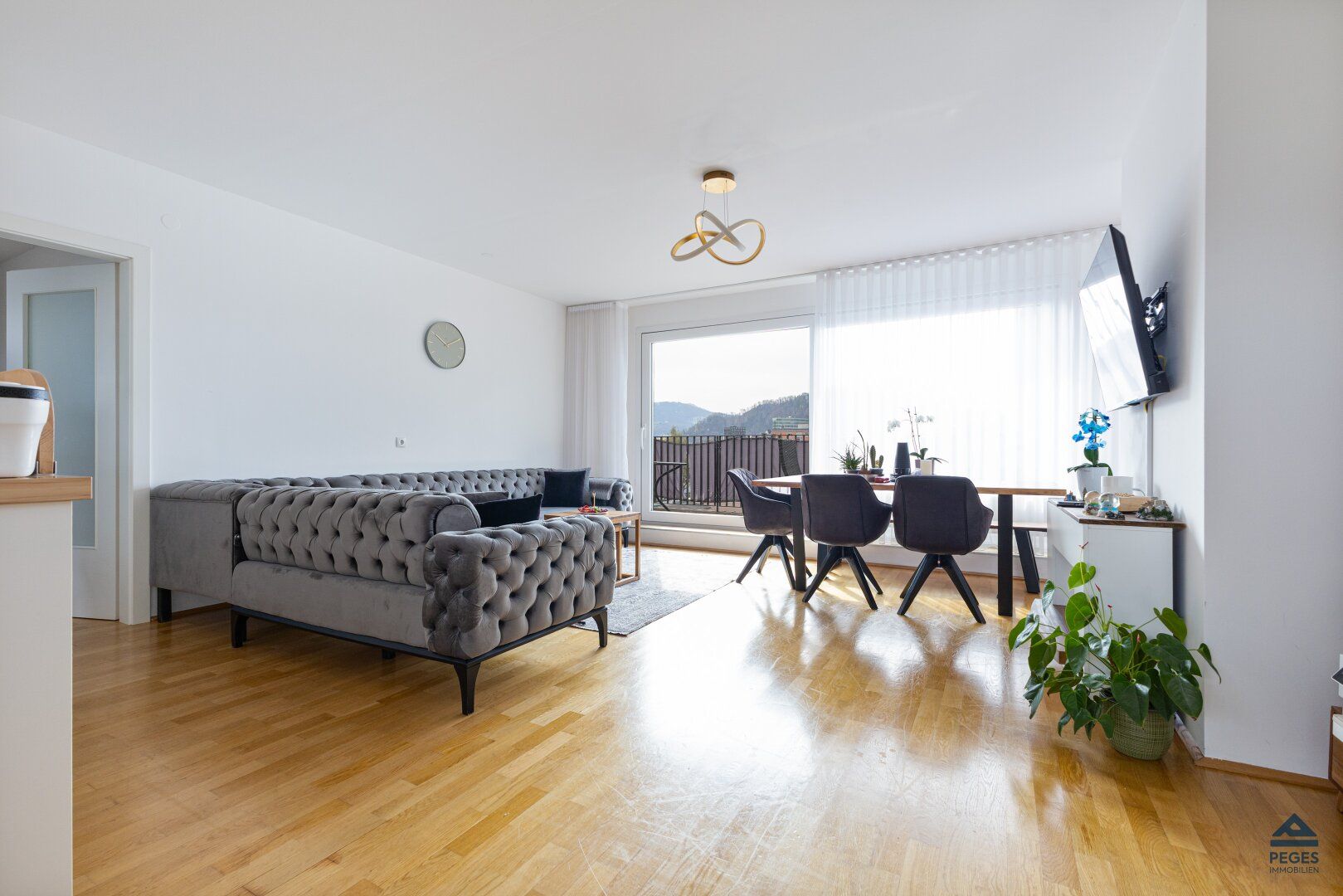 SALZACHNÄHE: 5-Zimmer-Wohnung mit XL-Dachterrasse, Itzling - Nähe Mayburger Kai