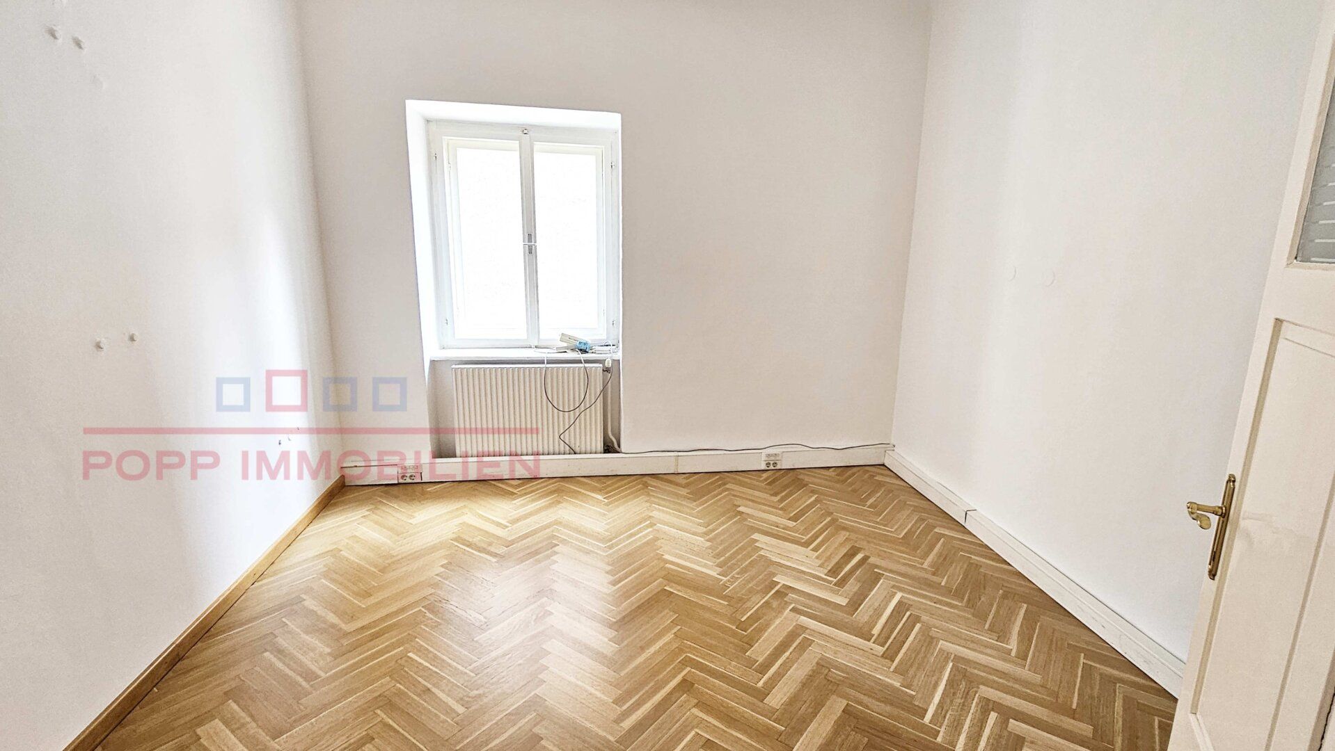 Büro für Steuerberatung in zentraler Lage: 3 Räume, bei Bedarf Besprechungszimmer und Gemeinschaftsraum - Ansicht 4