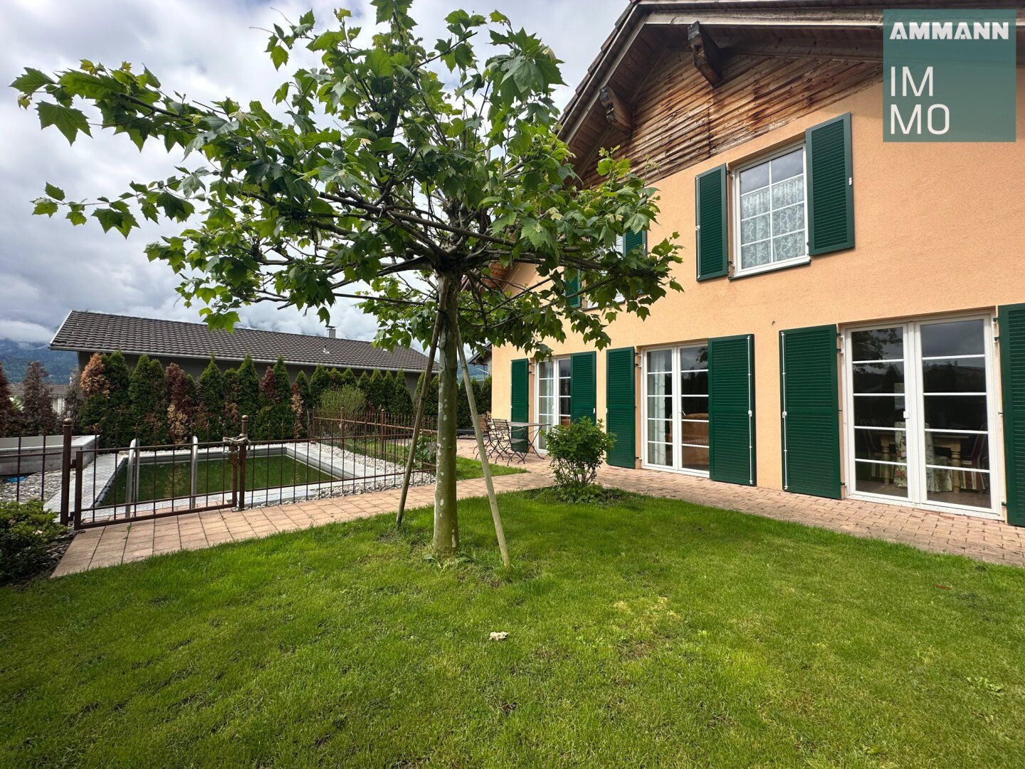 Landhaustraum mit Pool & Sauna in Röns