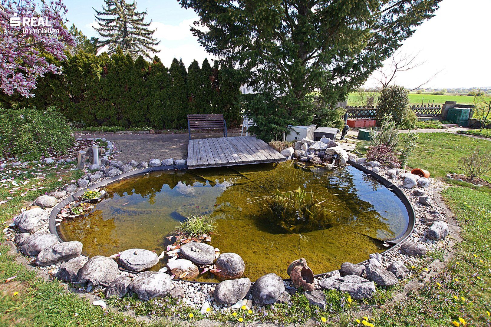 7321 Lackendorf: Ruhelage! Teilsaniertes und bezugsfertiges Einfamilienhaus mit Garage und großem Garten! - Vista 5